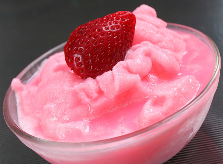 strawberry smoothies.jpg