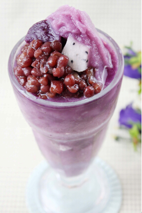 Sweet purple potato smoothies