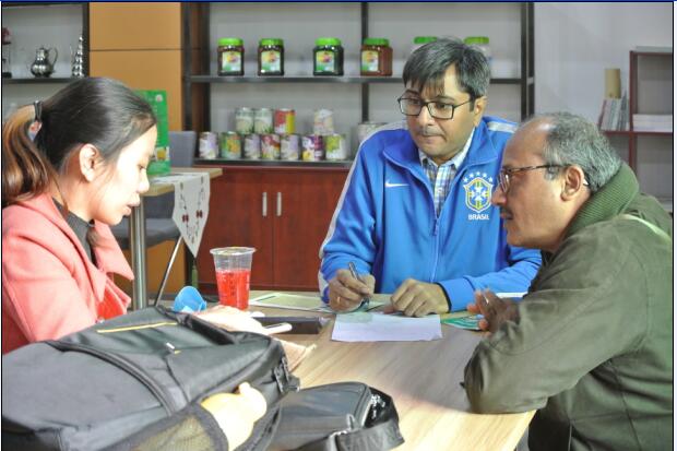 Bubble tea meeting with customer from India